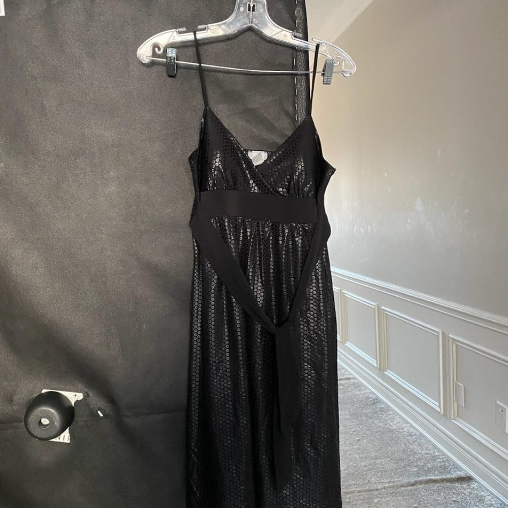 CUTE BLACK DRESS - Picture 1 of 5